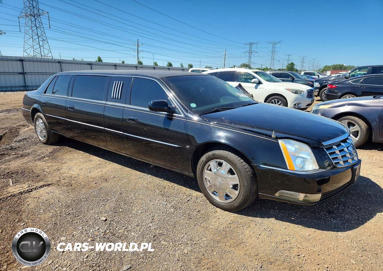 2008 Cadillac Professional Chassis VIN:1GEEK90YX8U550554 - 4