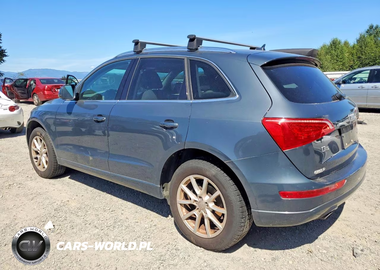 2011 Audi Q5 Premium VIN:WA1CFAFP7BA014443 - 2