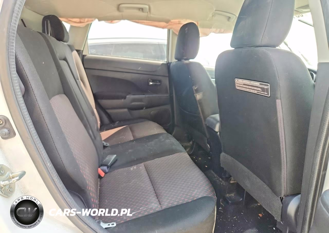 2017 Mitsubishi Outlander Sport Es VIN:JA4AR3AU9HZ033710 - 11