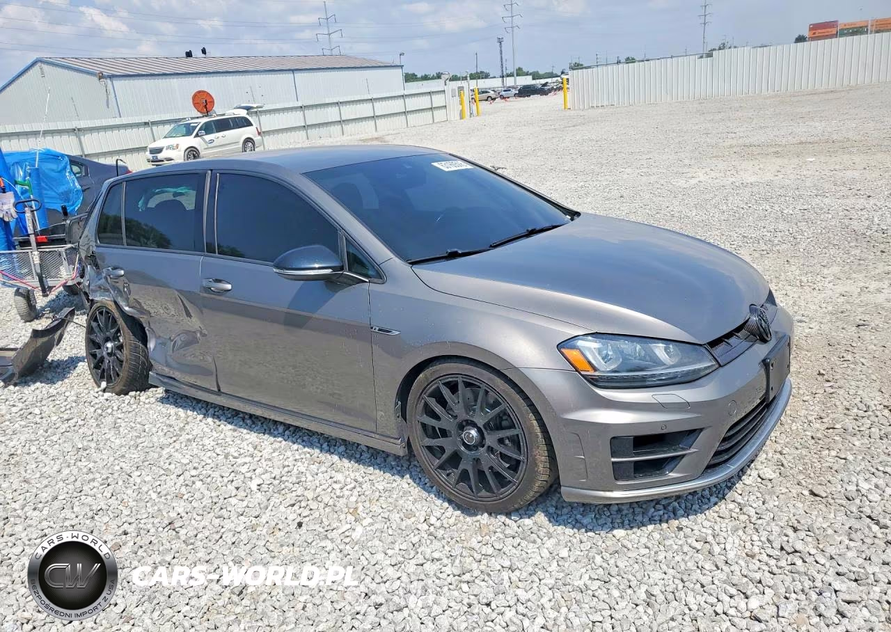 2017 Volkswagen Golf R VIN:WVWVF7AU9HW081863 - 4