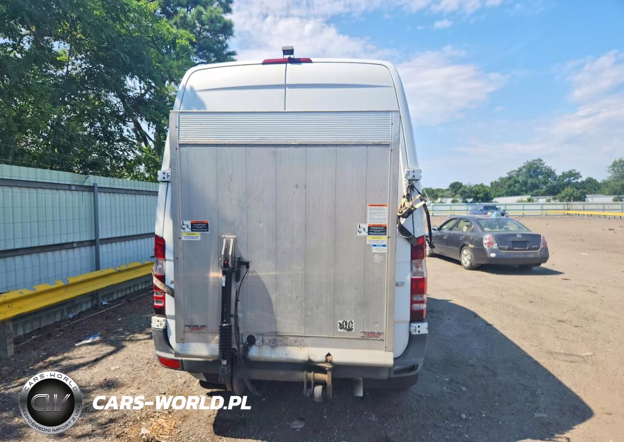 2014 Freightliner Sprinter 3500 Delivery Van VIN:WDYPF3CC8E5873997 - 6