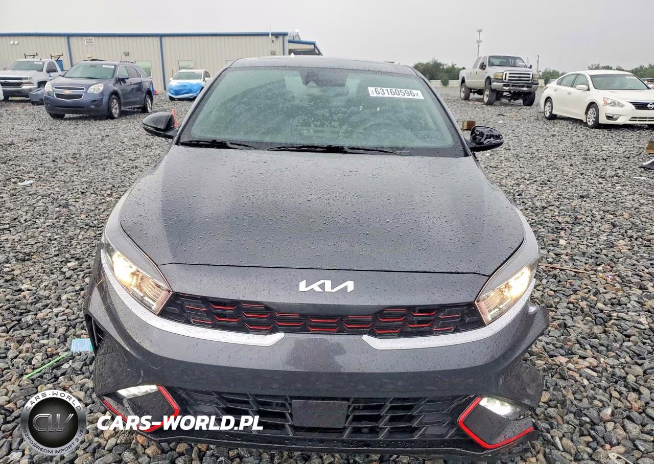 2024 Kia Forte Gt Line VIN:3KPF54AD5RE829154 - 5