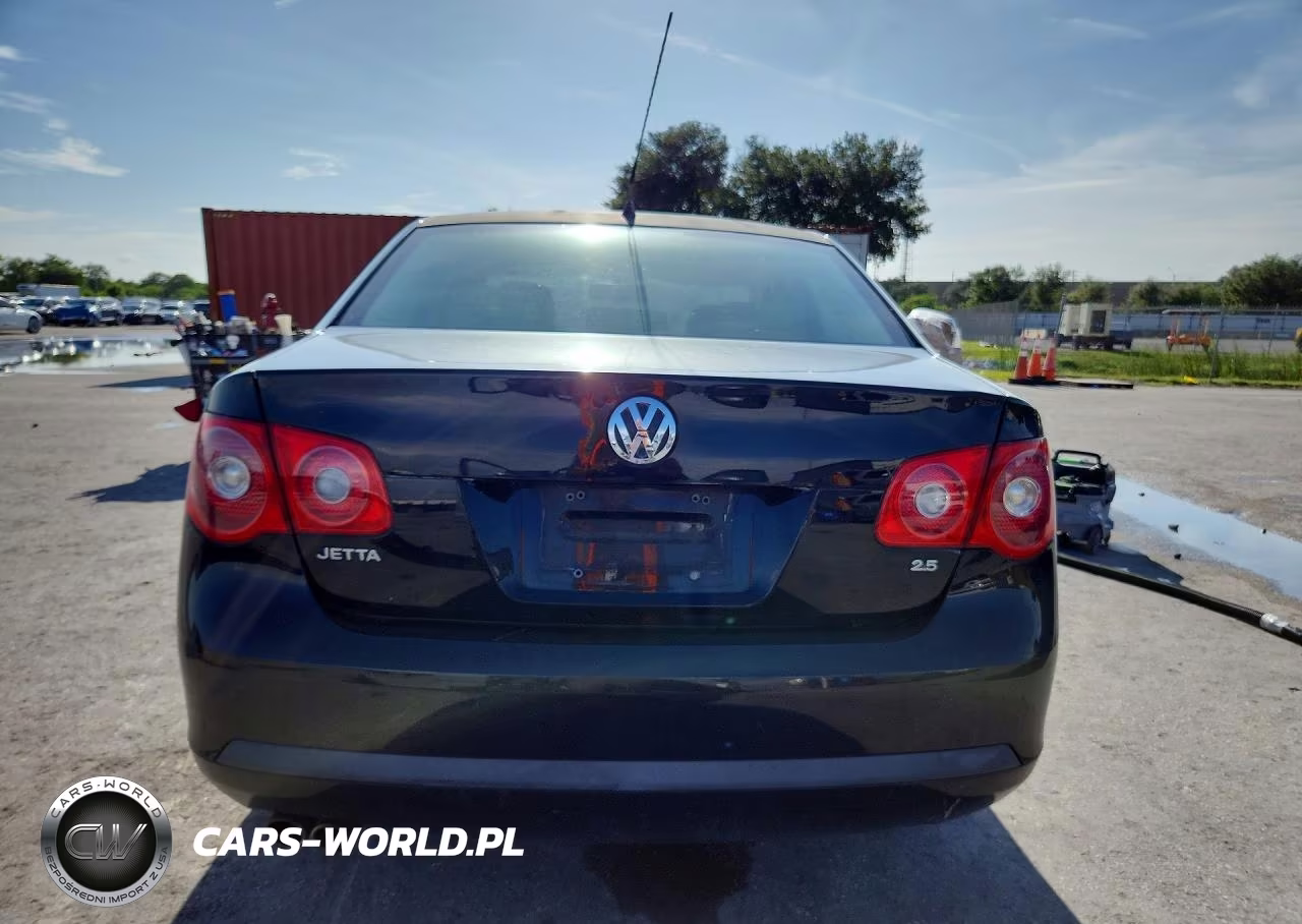 2007 Volkswagen Jetta Wolfsburg VIN:3VWEF71K37M200873 - 6