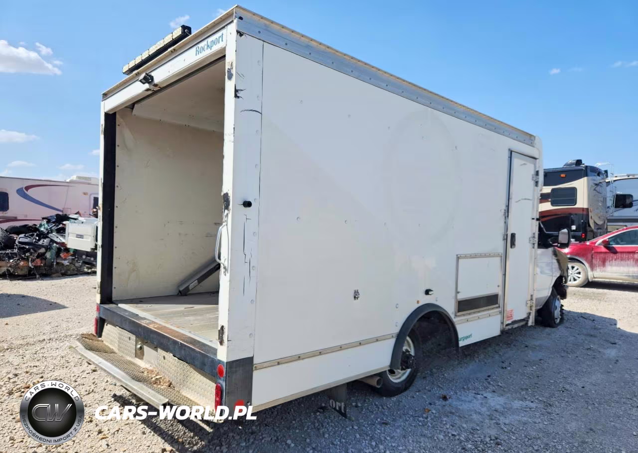 2018 Ford E450 Delivery Truck VIN:1FDXE4FS3JDC41301 - 3