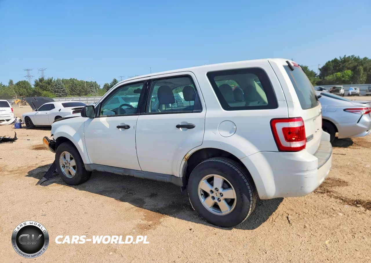 2010 Ford Escape Xls VIN:1FMCU0C70AKC90154 - 2