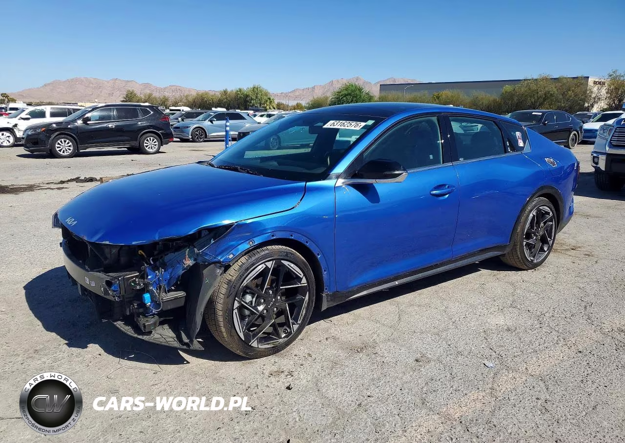 2025 Kia K4 Gt Line VIN:3KPFW4DE0SE252038 - 1