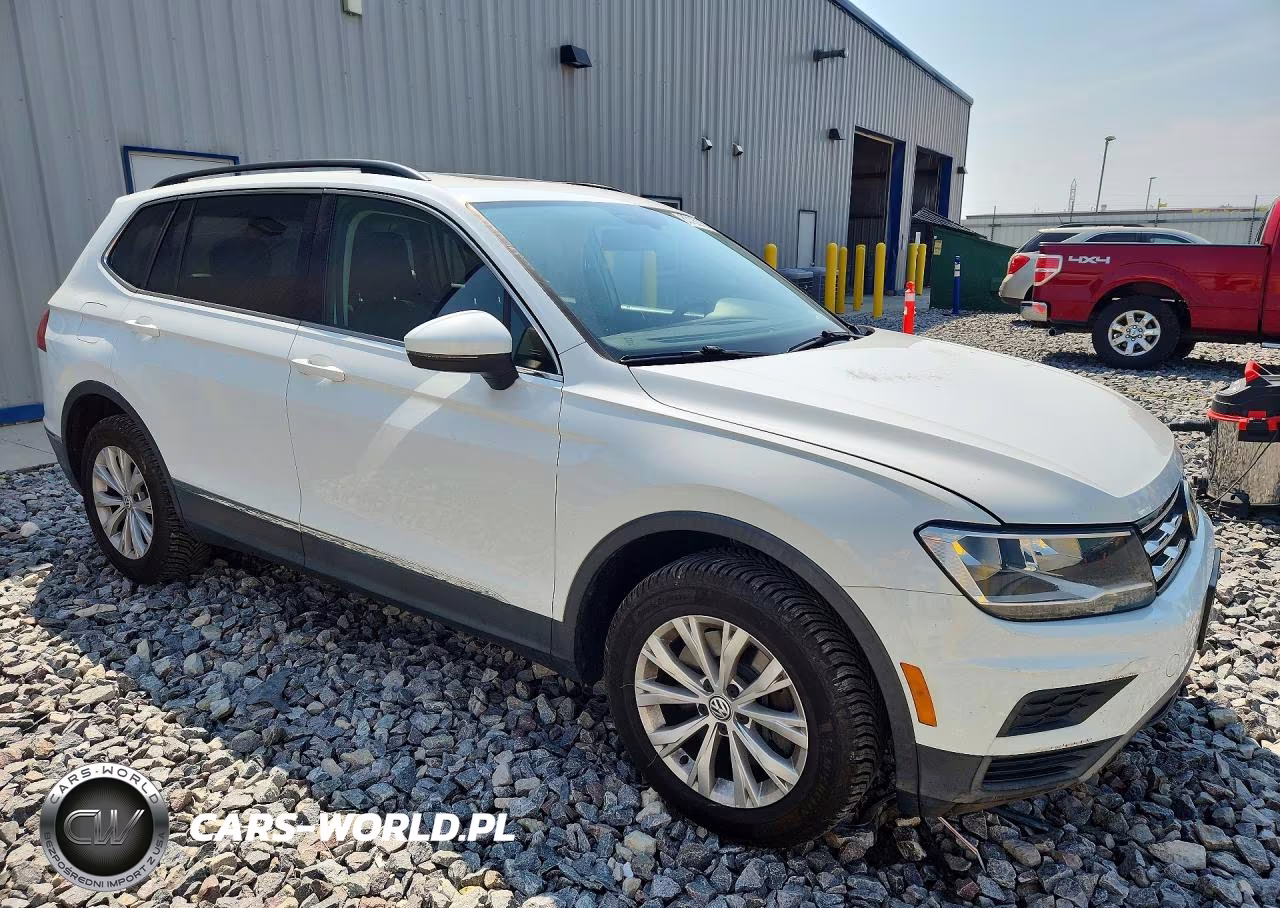 2018 Volkswagen Tiguan Se VIN:3VV2B7AX1JM097524 - 4