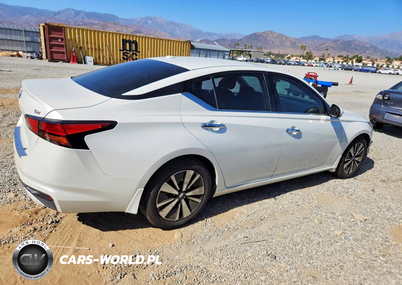 2020 Nissan Altima Sv VIN:1N4BL4DV4LC269009 - 3