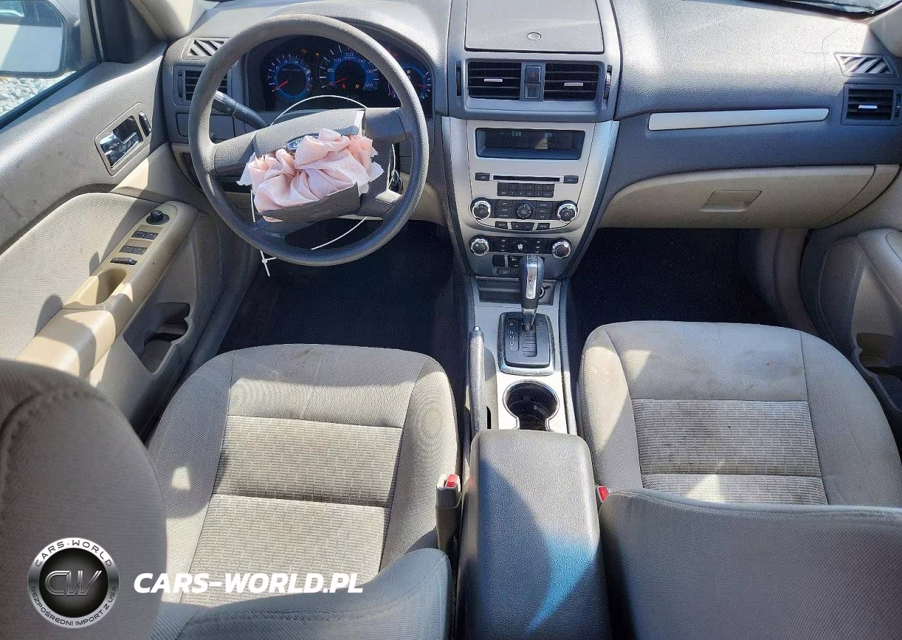 2011 Ford Fusion S VIN:3FAHP0GAXBR243515 - 8