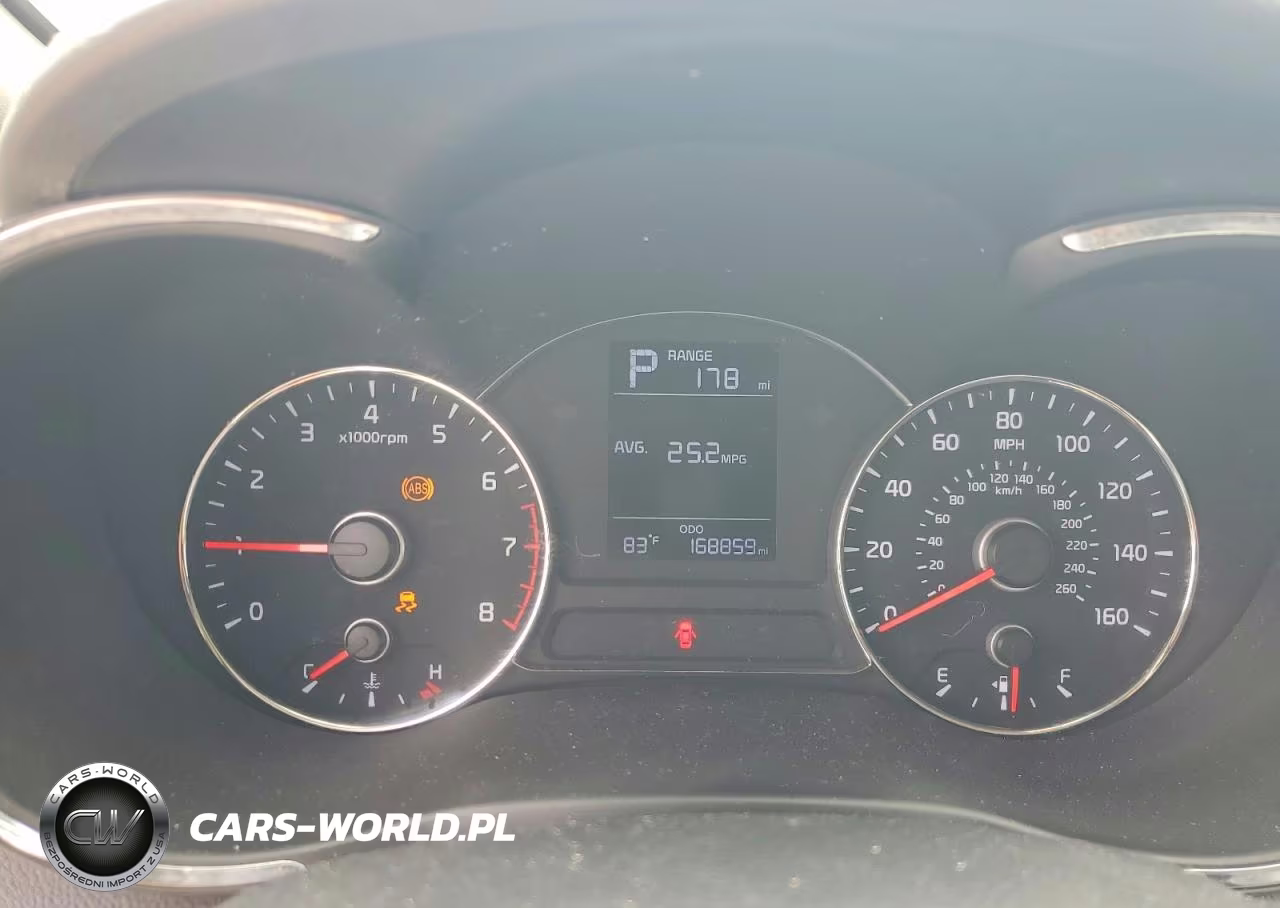 2018 Kia Forte5 Lx VIN:KNAFK5A87J5773636 - 9