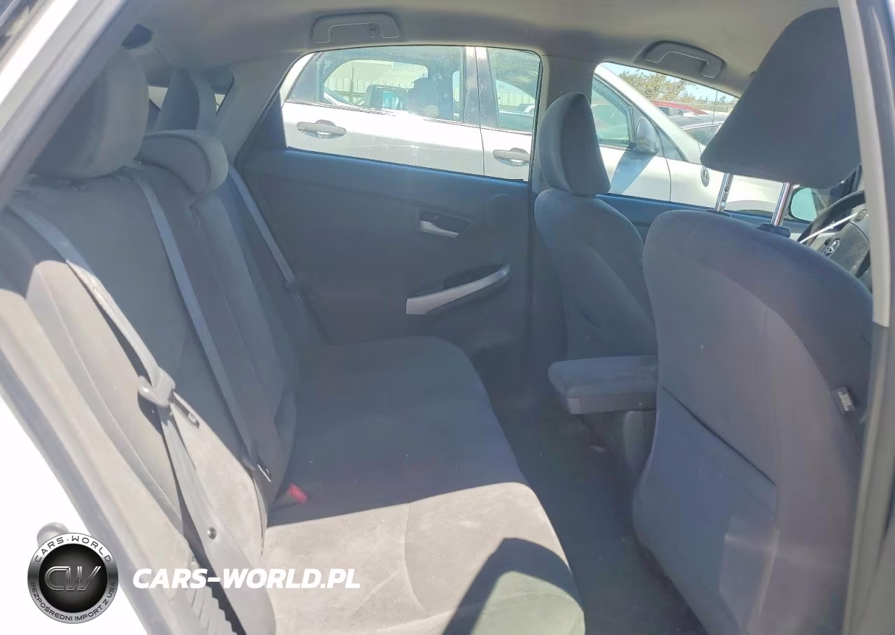 2011 Toyota Prius Three VIN:JTDKN3DU1B5285533 - 10