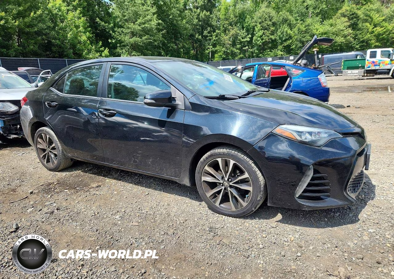 2017 Toyota Corolla Se VIN:2T1BURHE7HC792604 - 4
