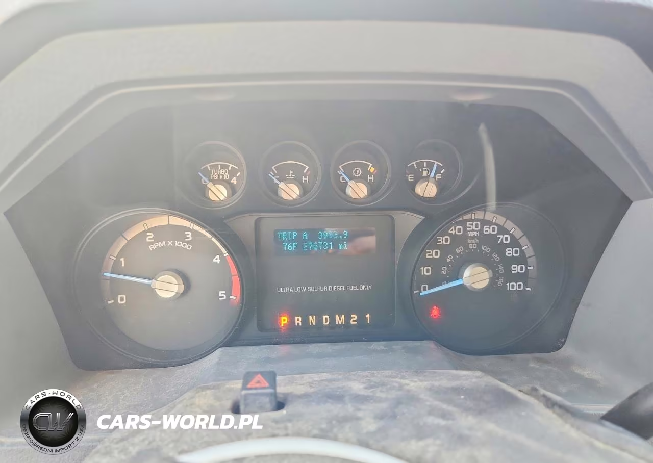 2011 Ford F450 Super Duty Box Truck VIN:1FDUF4GT9BEC25753 - 9