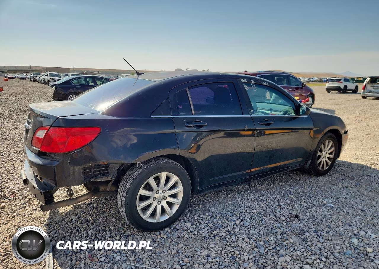 2010 Chrysler Sebring Limited VIN:1C3CC5FB1AN138519 - 3