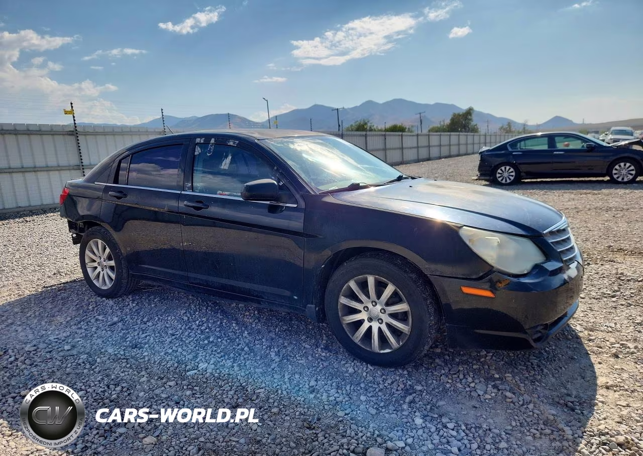 2010 Chrysler Sebring Limited VIN:1C3CC5FB1AN138519 - 4