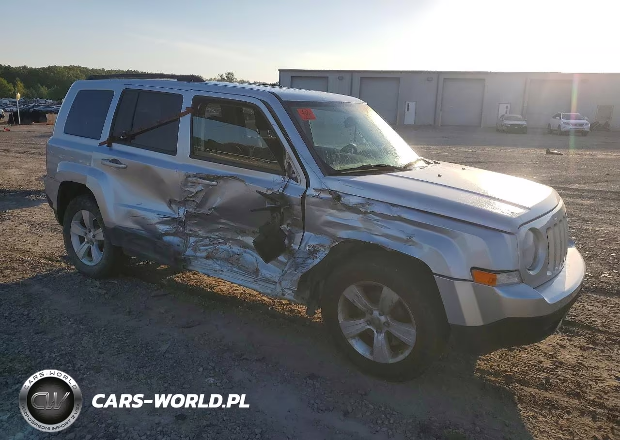 2011 Jeep Patriot Sport VIN:1J4NF1GB6BD152680 - 4