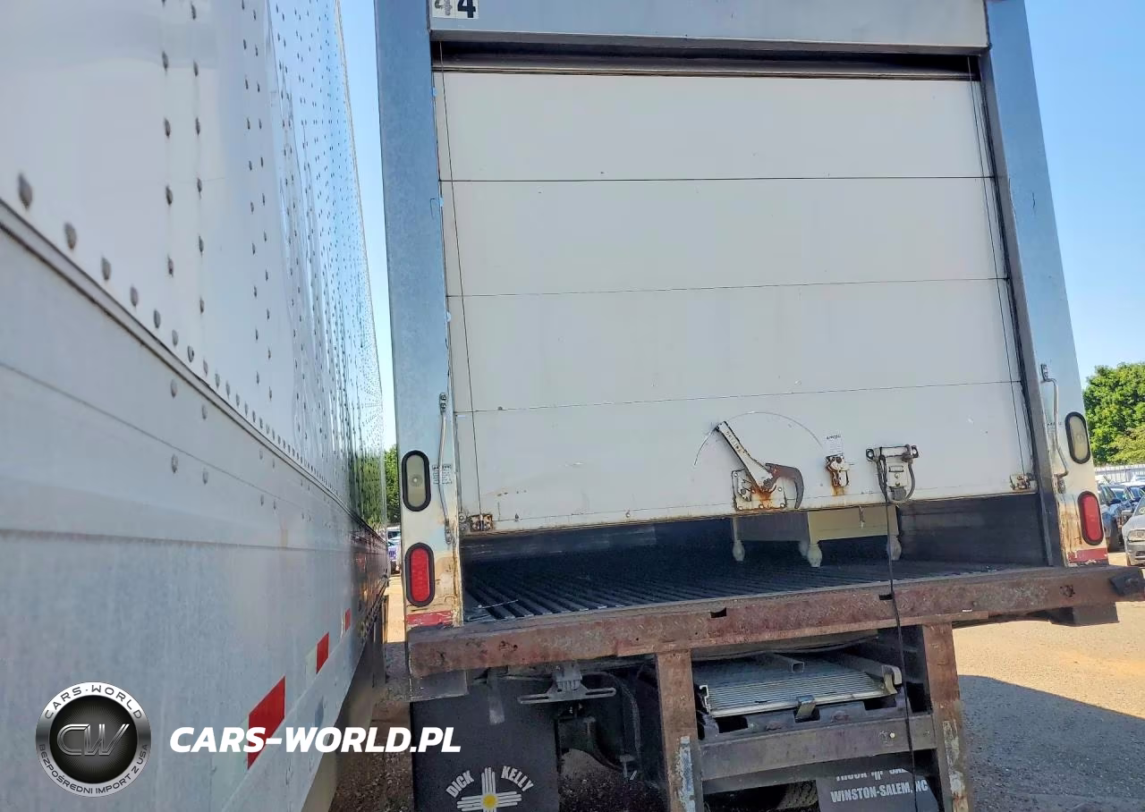 2006 Freightliner Business Class M2 Refrigerated Box Truck VIN:1FVACWDC66HW46015 - 2