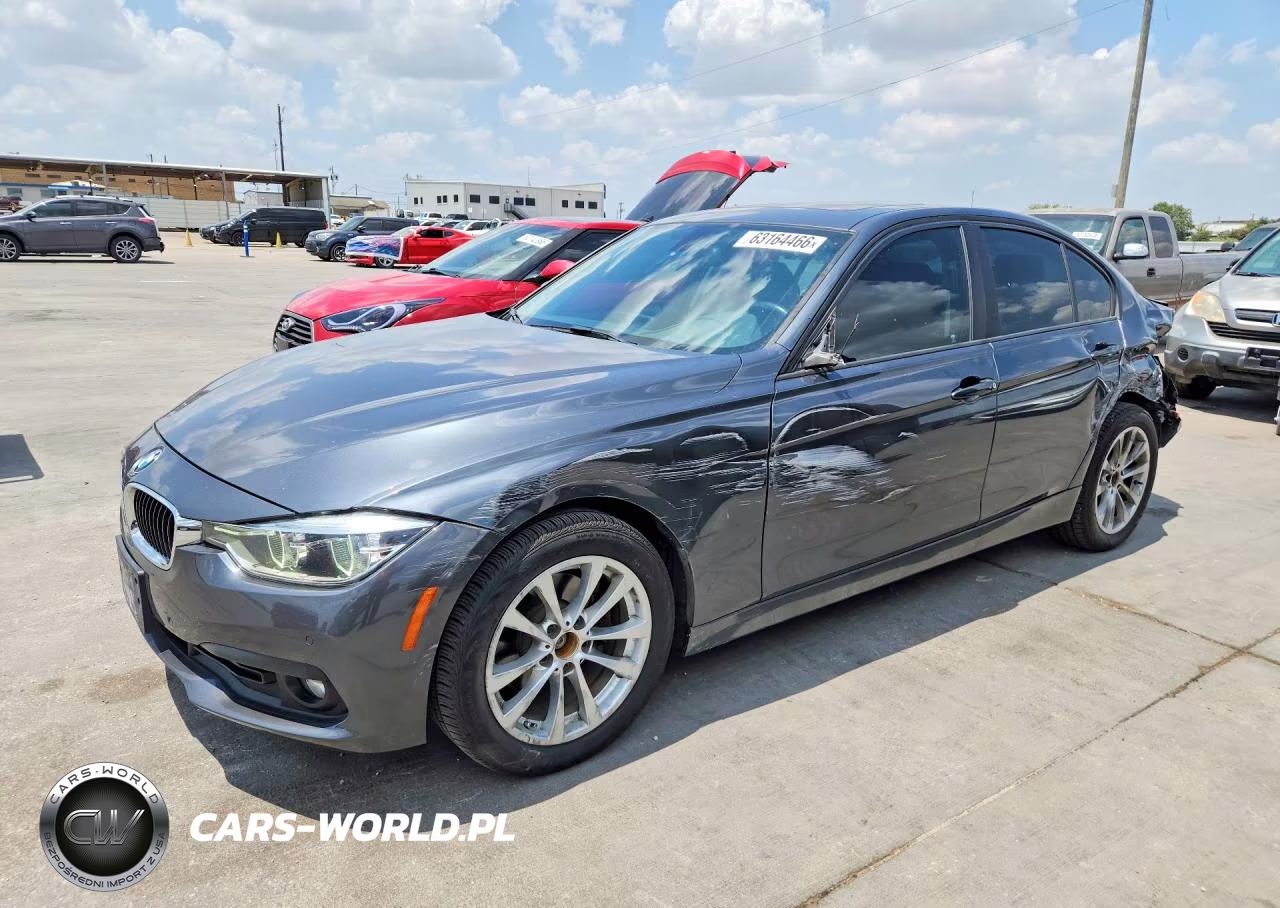 2017 BMW 320 Xi – zdjęcie 1 z 12