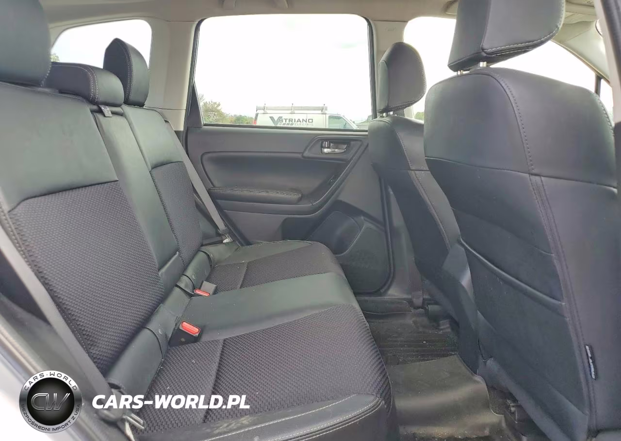 2018 Subaru Forester 2.5I Premium VIN:JF2SJAEC9JH482924 - 10