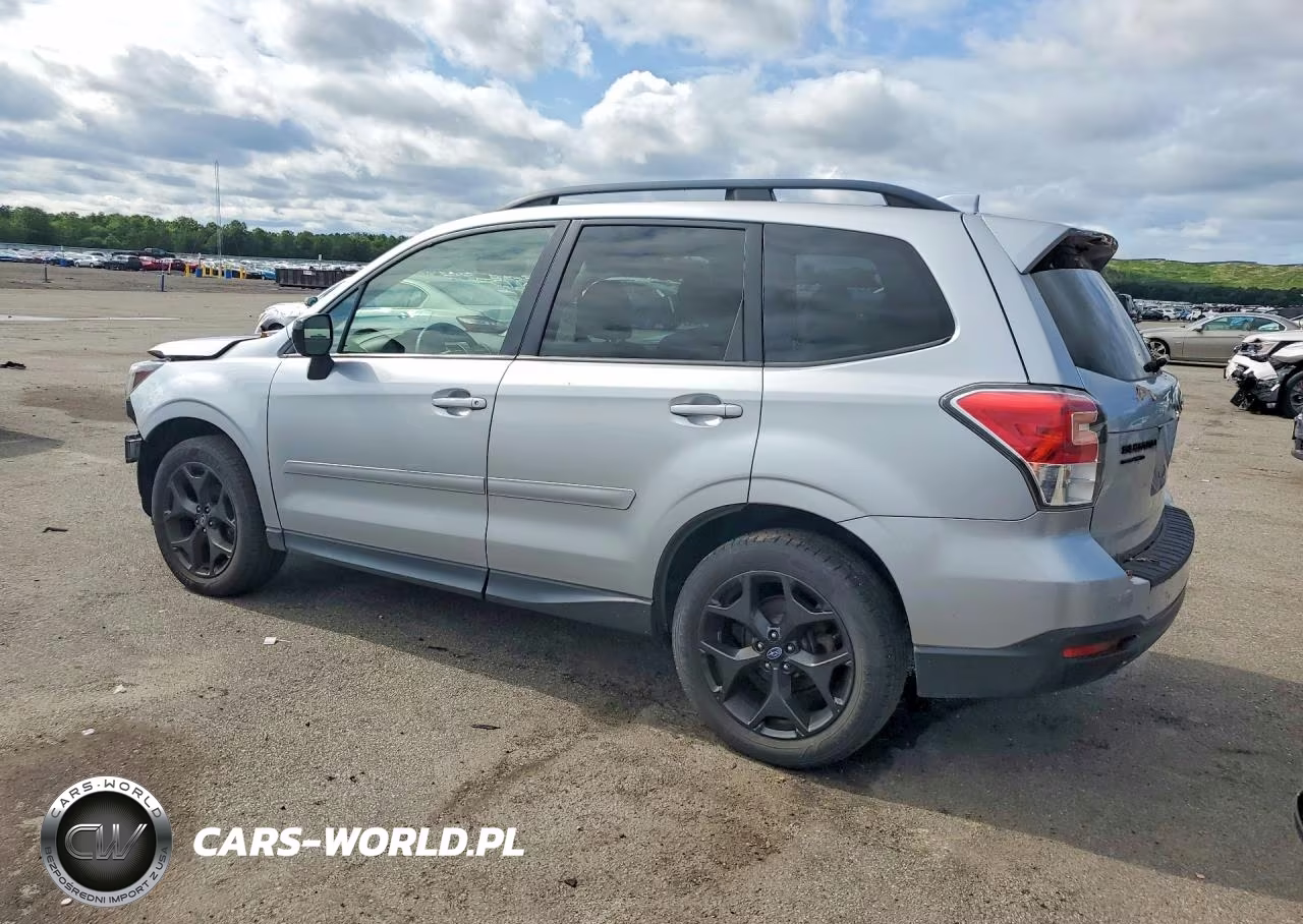 2018 Subaru Forester 2.5I Premium VIN:JF2SJAEC9JH482924 - 2