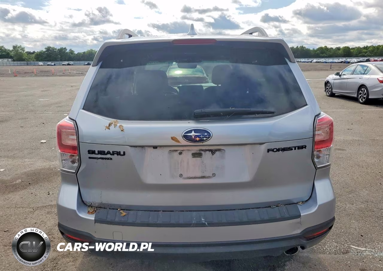 2018 Subaru Forester 2.5I Premium VIN:JF2SJAEC9JH482924 - 6