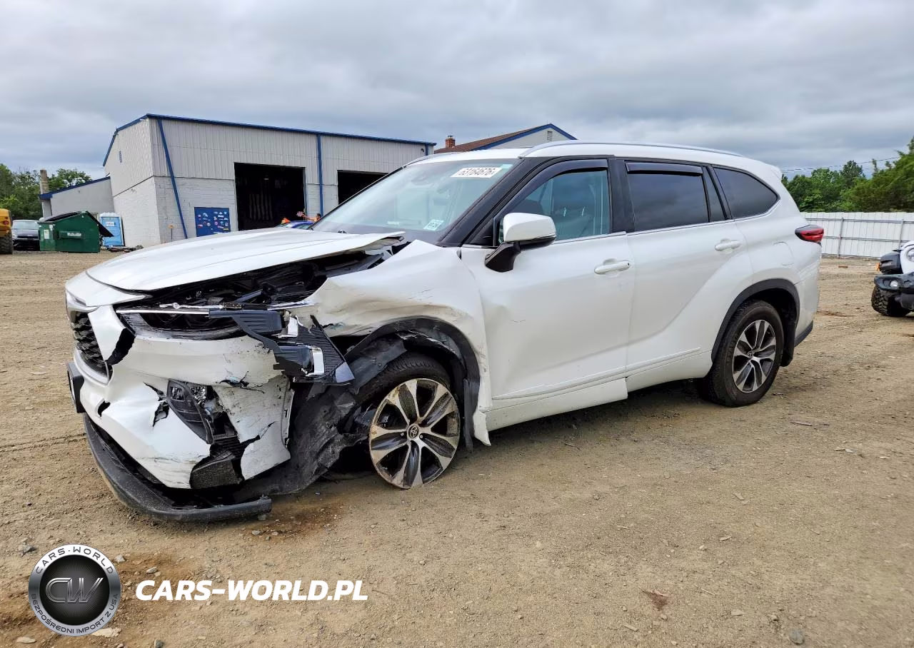 2021 Toyota Highlander Xle – zdjęcie 1 z 13