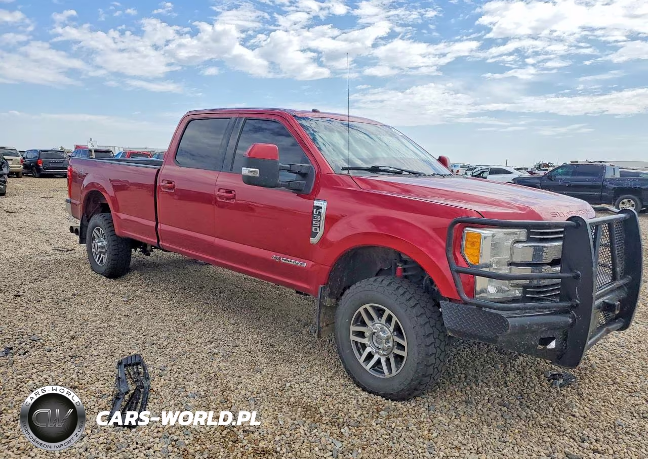 2017 Ford F350 Super Duty VIN:1FT8W3BT3HED57777 - 4