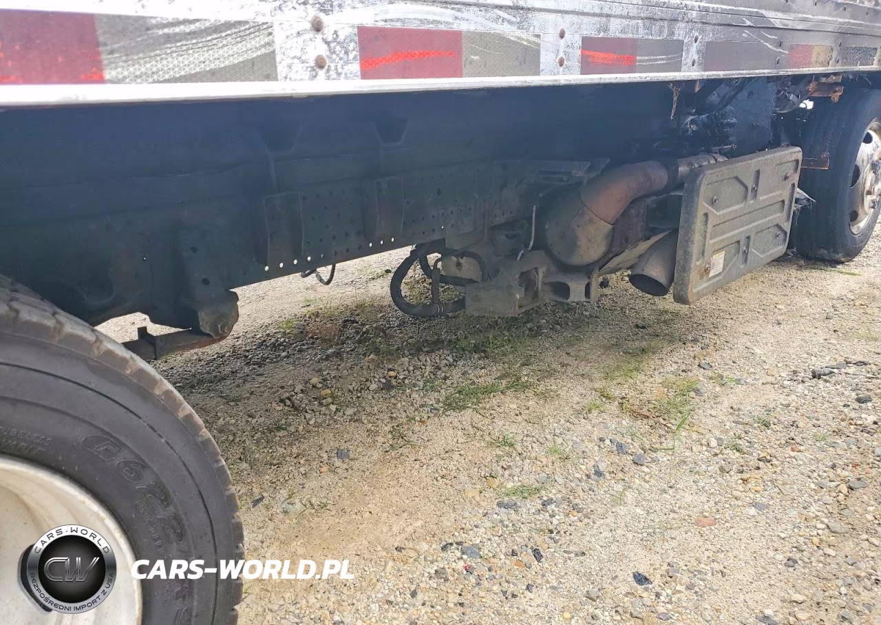 2017 Isuzu Npr Xd Refrigerated Box Truck VIN:JALC4W16XH7K00165 - 11
