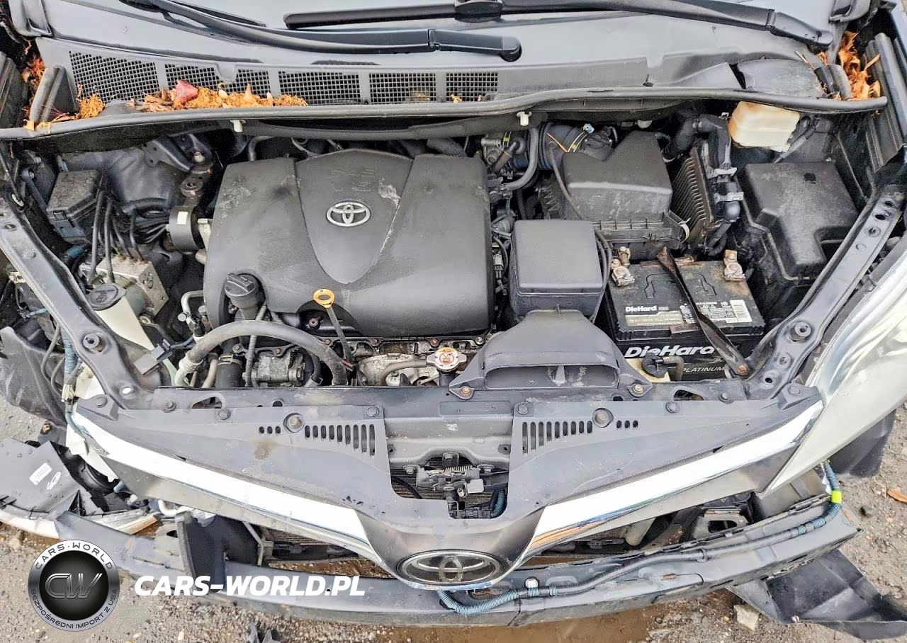 2019 Toyota Sienna Le VIN:5TDKZ3DC7KS990519 - 11