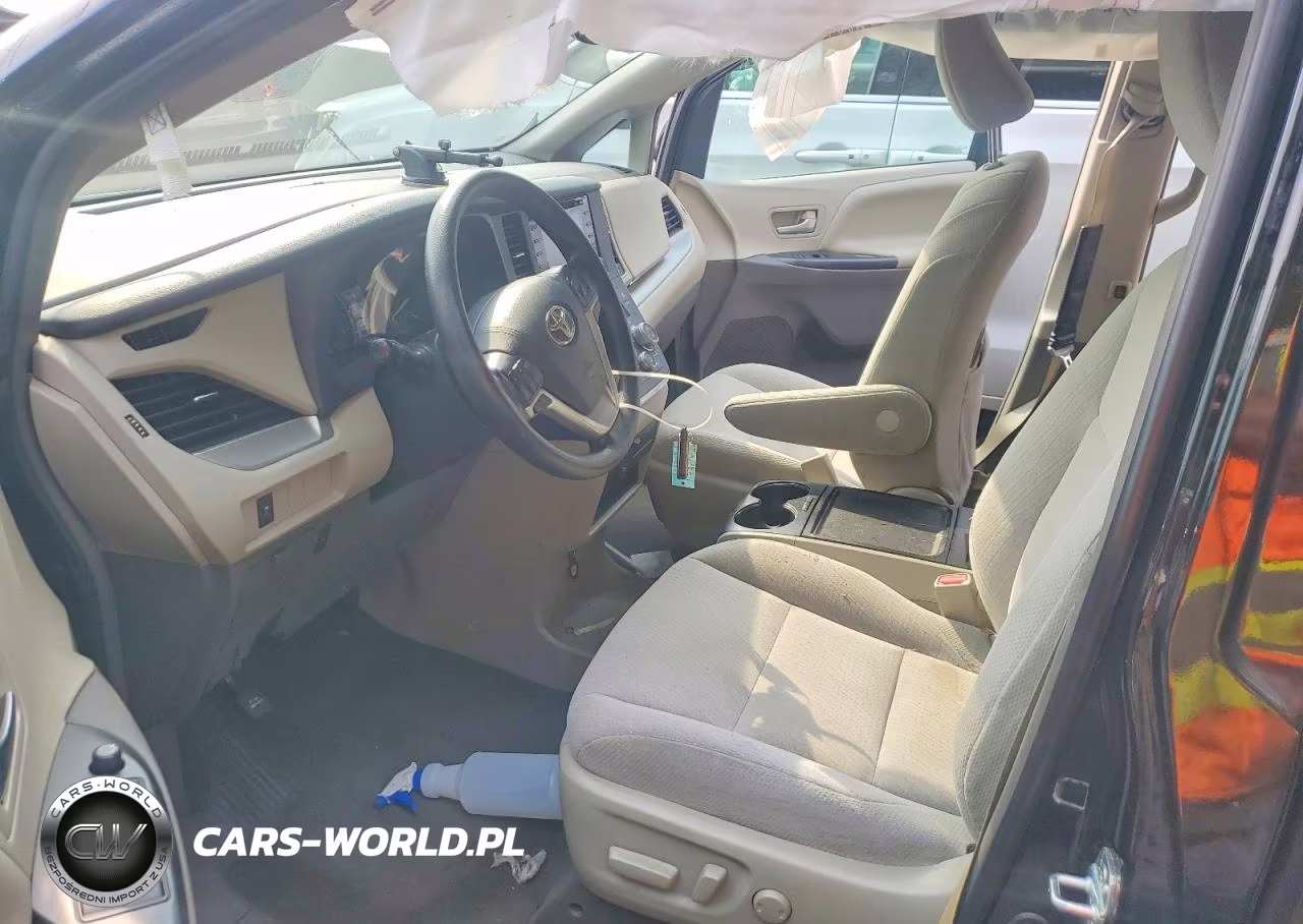 2019 Toyota Sienna Le VIN:5TDKZ3DC7KS990519 - 7