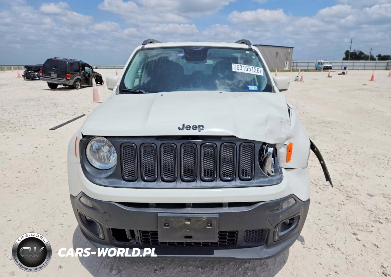 2017 Jeep Renegade Latitude VIN:ZACCJABB4HPG15722 - 5