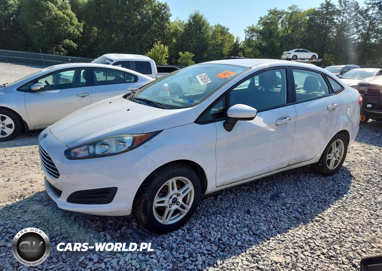 2017 Ford Fiesta Se – zdjęcie 1 z 12