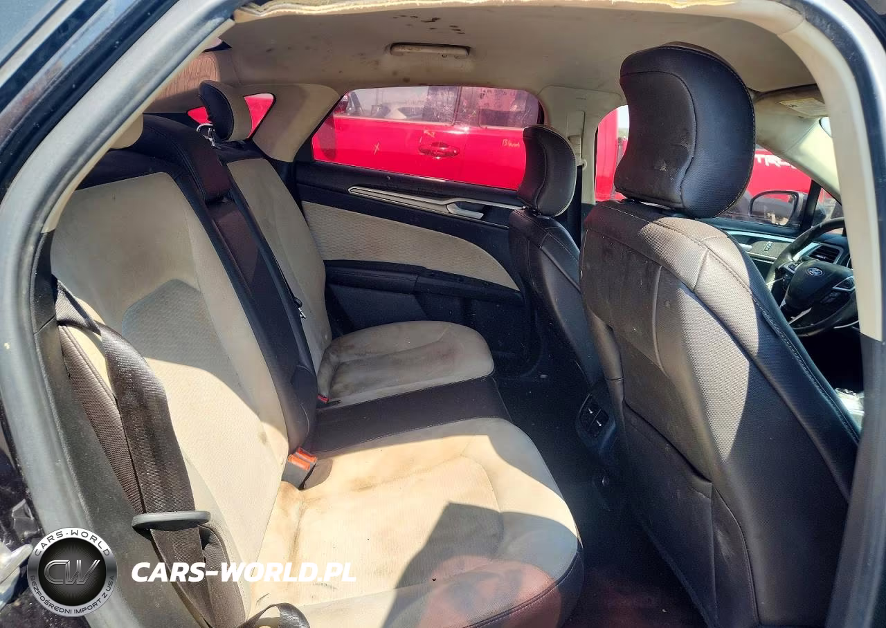 2019 Ford Fusion Se VIN:3FA6P0HD6KR171132 - 10