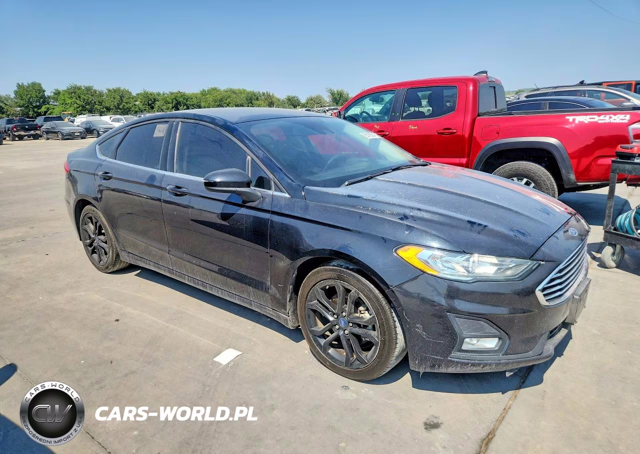 2019 Ford Fusion Se VIN:3FA6P0HD6KR171132 - 4