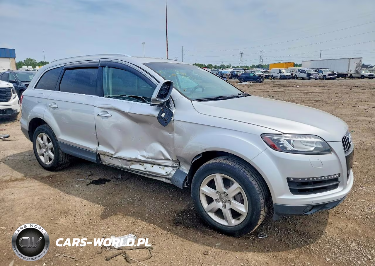 2014 Audi Q7 Premium Plus VIN:WA1LGAFE0ED015299 - 4