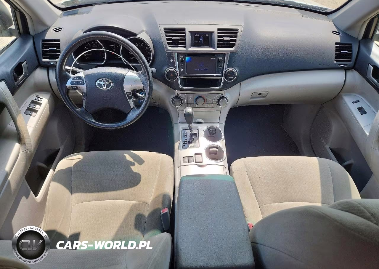 2013 Toyota Highlander Plus VIN:5TDBK3EH4DS193677 - 8