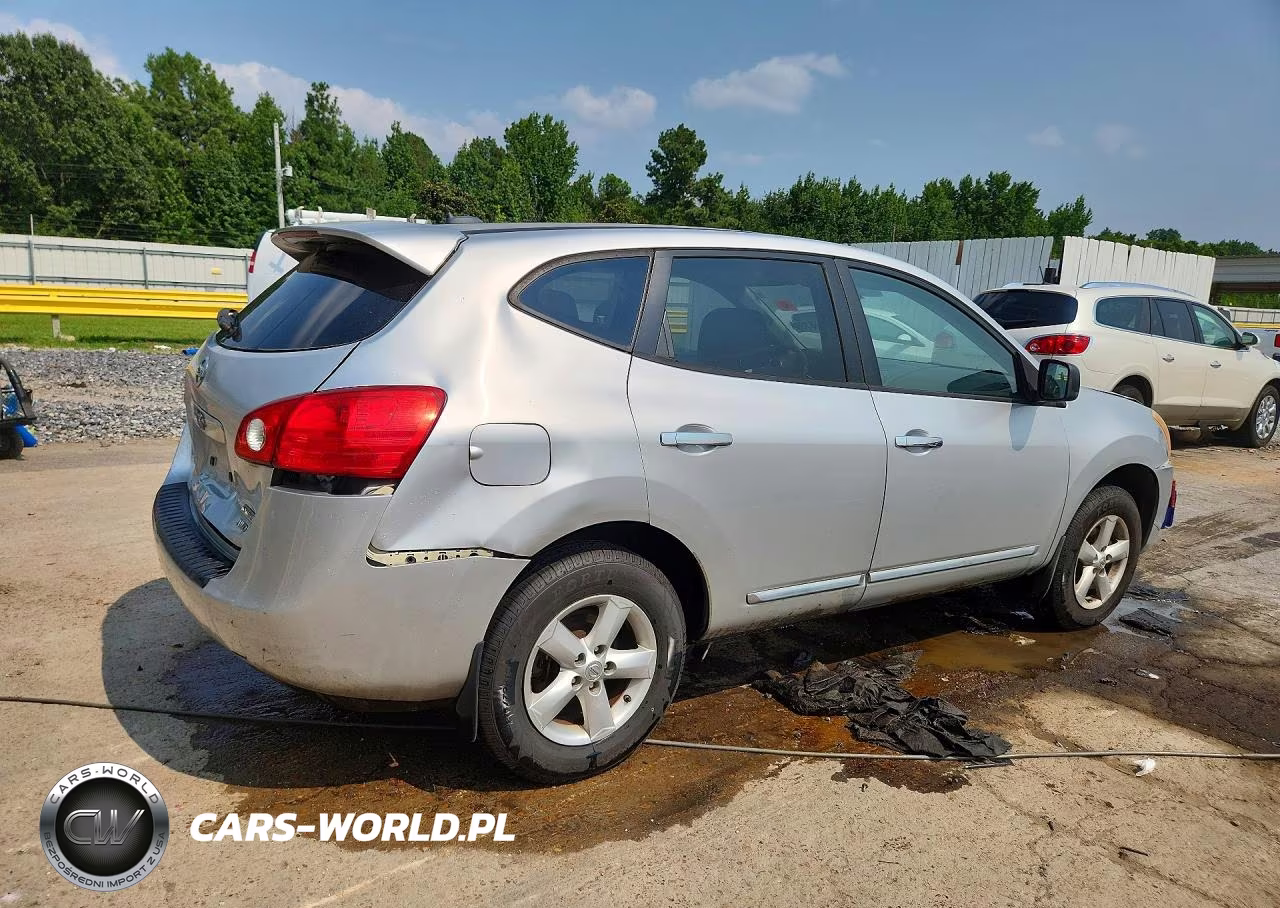2012 Nissan Rogue S VIN:JN8AS5MV6CW408218 - 3