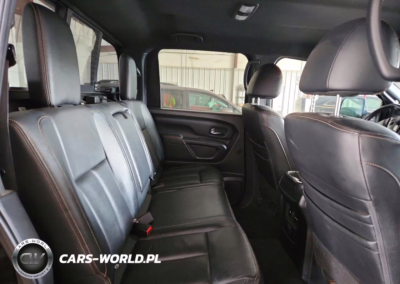 2018 Nissan Titan Xd S VIN:1N6BA1F4XJN516017 - 10