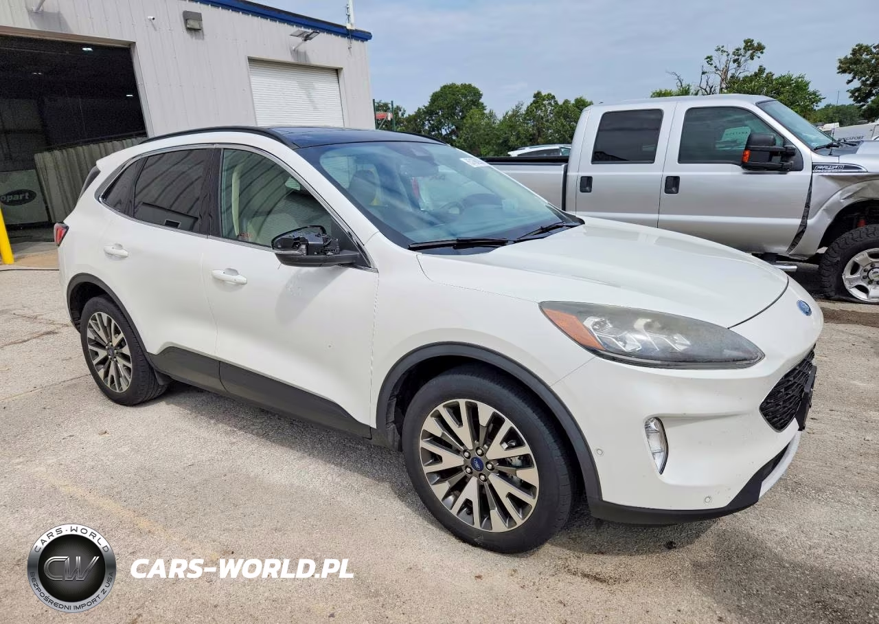 2020 Ford Escape Titanium VIN:1FMCU9J92LUA40544 - 4
