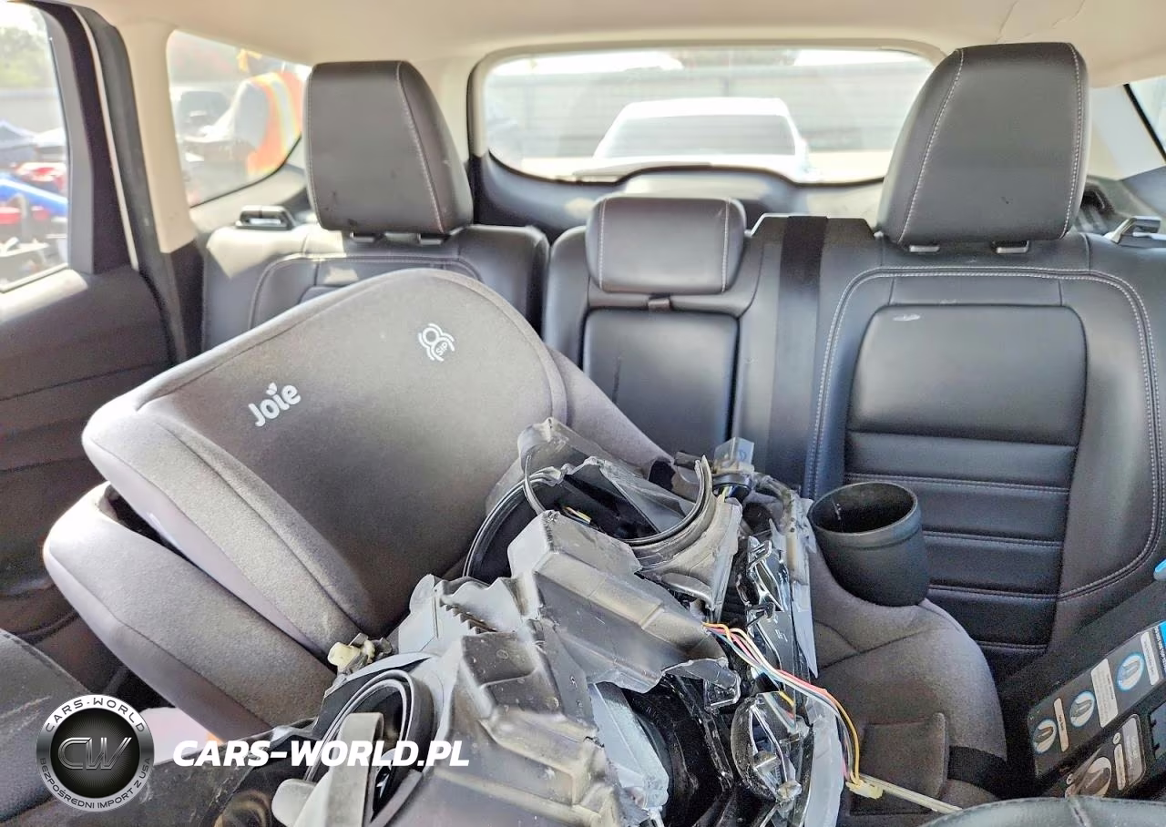 2019 Ford Escape Sel VIN:1FMCU0HD1KUA99766 - 10