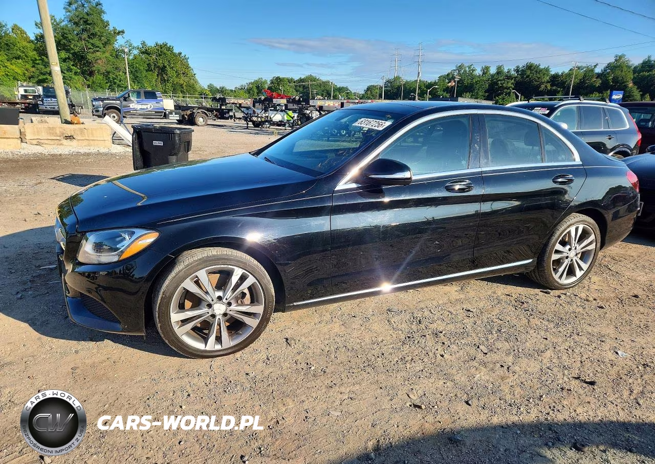 2015 Mercedes-Benz C 300 4Matic
