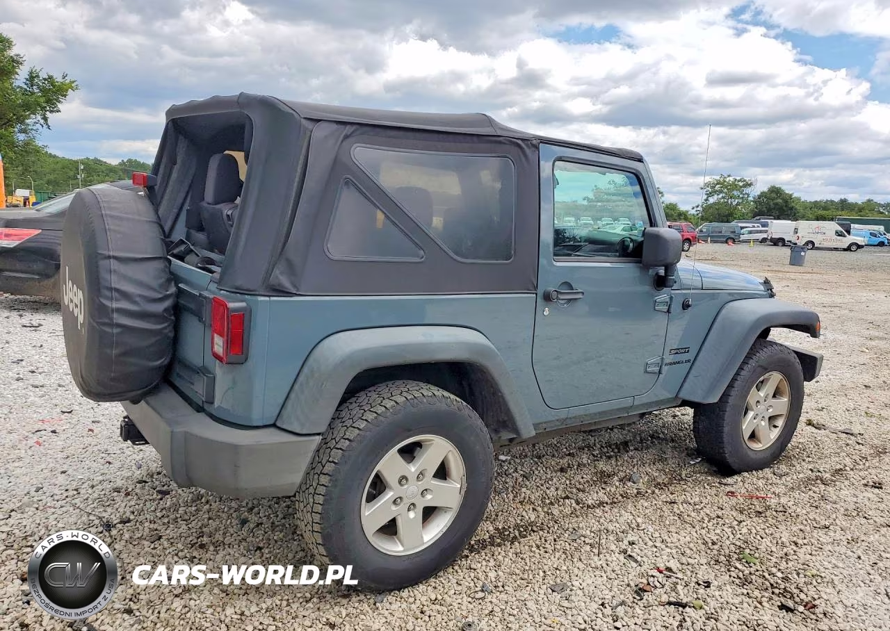 2014 Jeep Wrangler Sport VIN:1C4AJWAG4EL107087 - 3