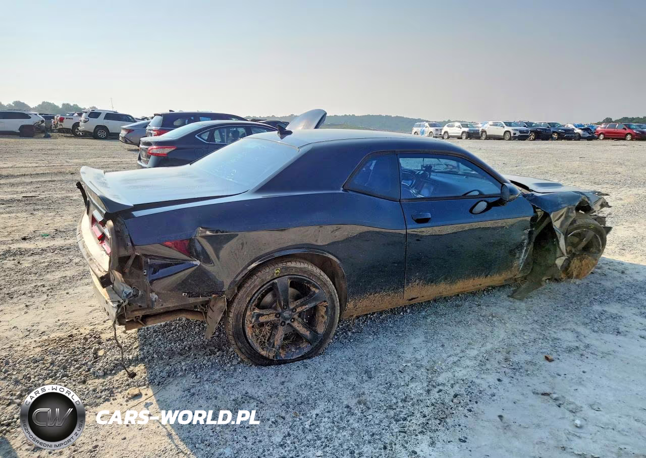 2015 Dodge Challenger Sxt Plus VIN:2C3CDZBG1FH717712 - 3