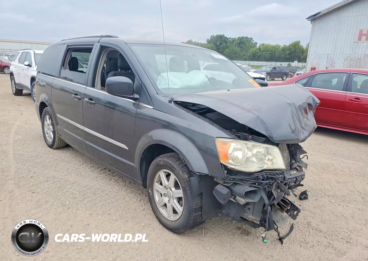 2012 Chrysler Town & Country Touring VIN:2C4RC1BG3CR190031 - 4