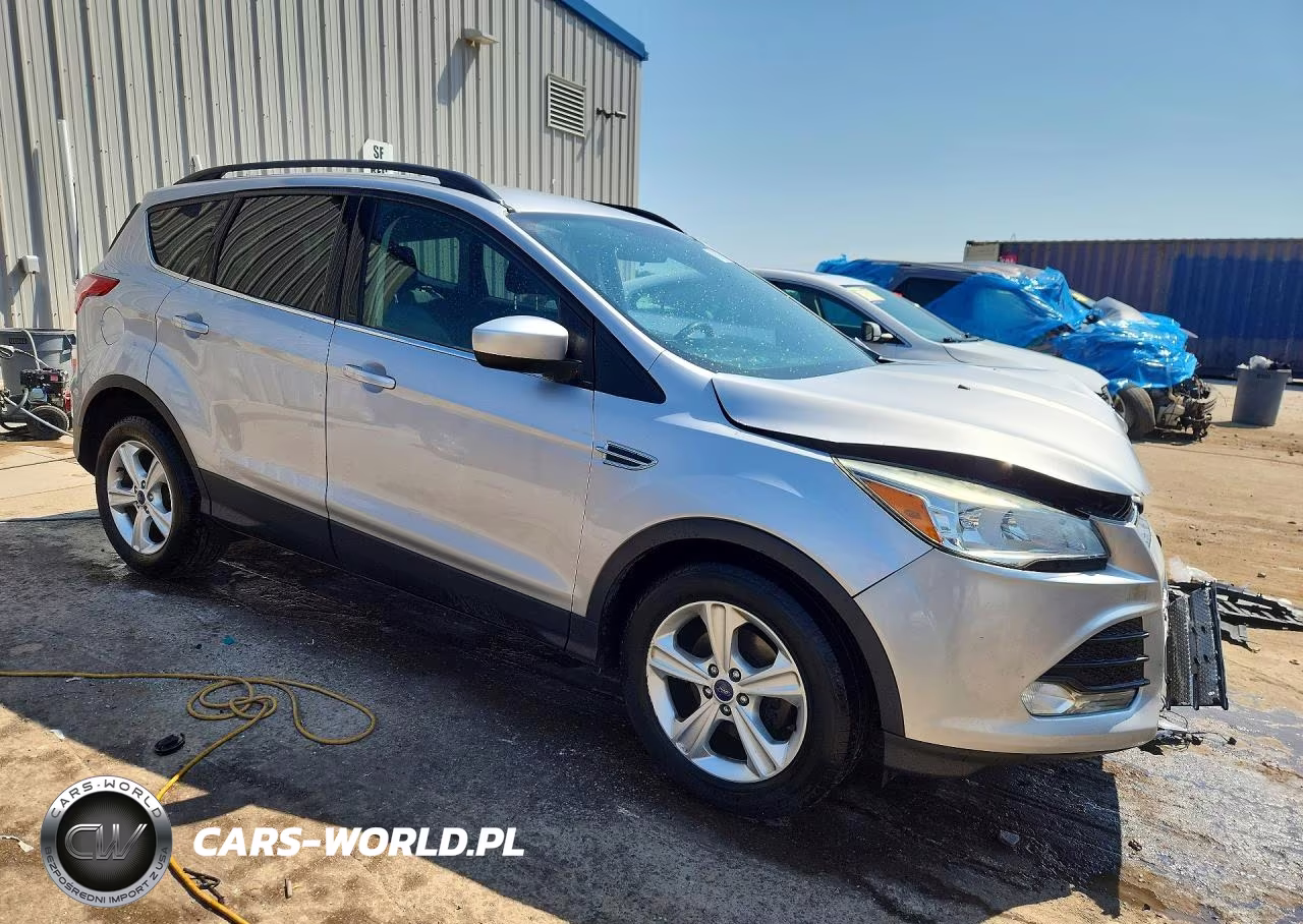 2015 Ford Escape Se VIN:1FMCU0GX6FUA64674 - 4