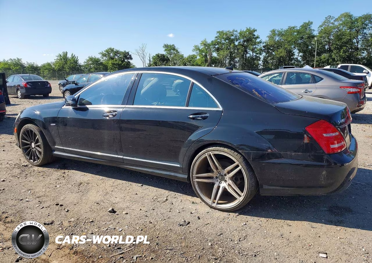 2011 Mercedes-Benz S 400 VIN:WDDNG9FBXBA387142 - 2