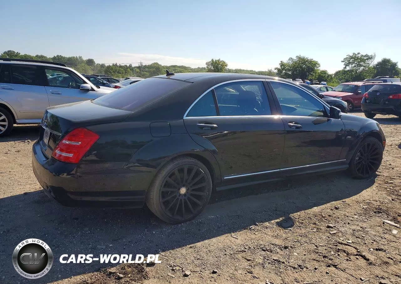2011 Mercedes-Benz S 400 VIN:WDDNG9FBXBA387142 - 3