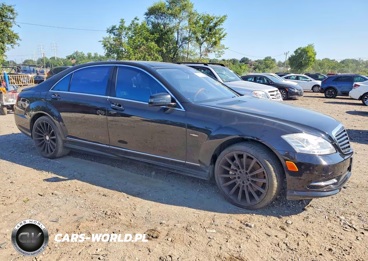 2011 Mercedes-Benz S 400 VIN:WDDNG9FBXBA387142 - 4