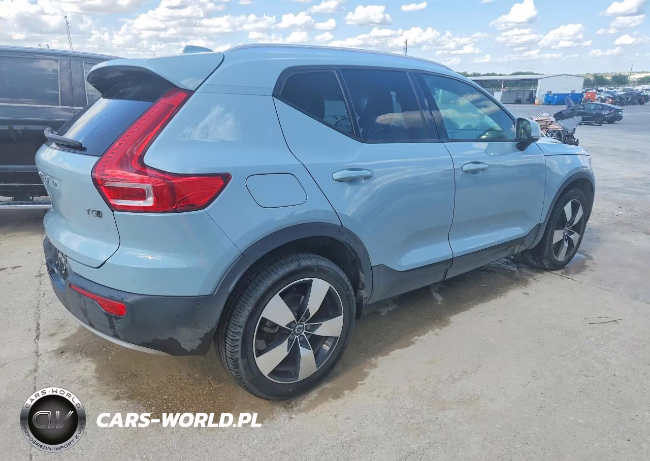 2019 Volvo Xc40 T5 Momentum VIN:YV4162XZ1K2013251 - 3
