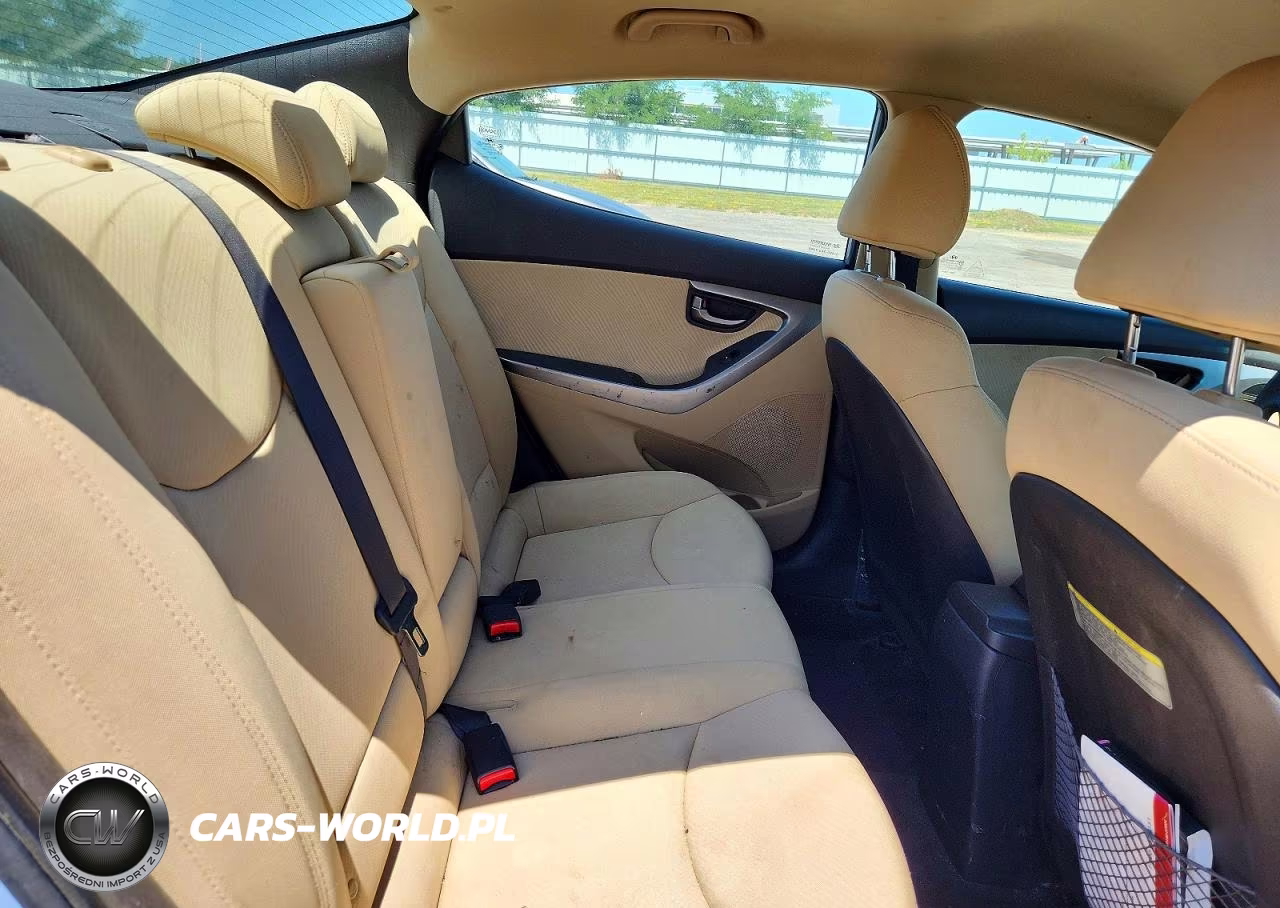 2011 Hyundai Elantra Gls VIN:KMHDH4AE8BU102942 - 10
